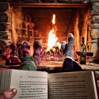 Get Cozy with a Book! The Winter Reading Program Returns